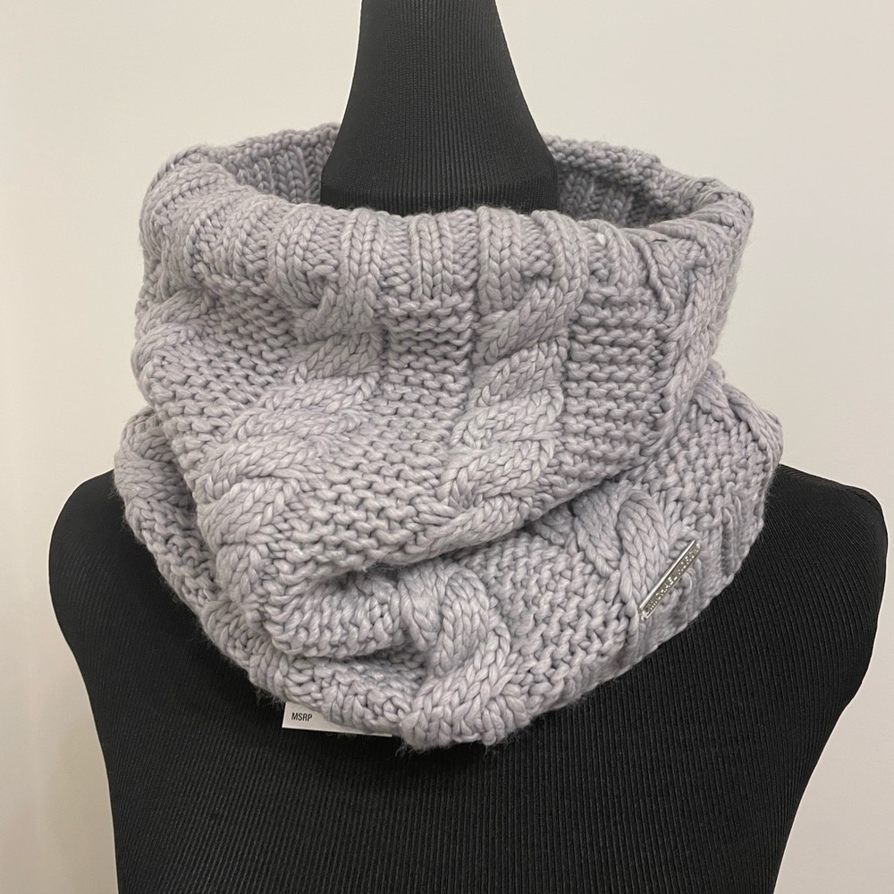 Michael Kors Cable Knit Infinity Collar Scarf Neck Wrap Fleece Lined Warm NEW